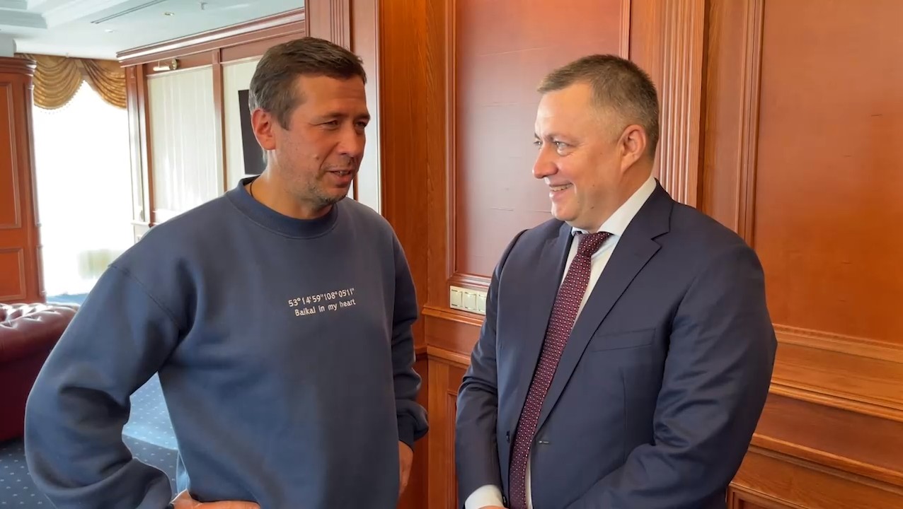 Gubernator Irkutskoy Oblasti Vstretilsya S Akterom Andreem Merzlikinym