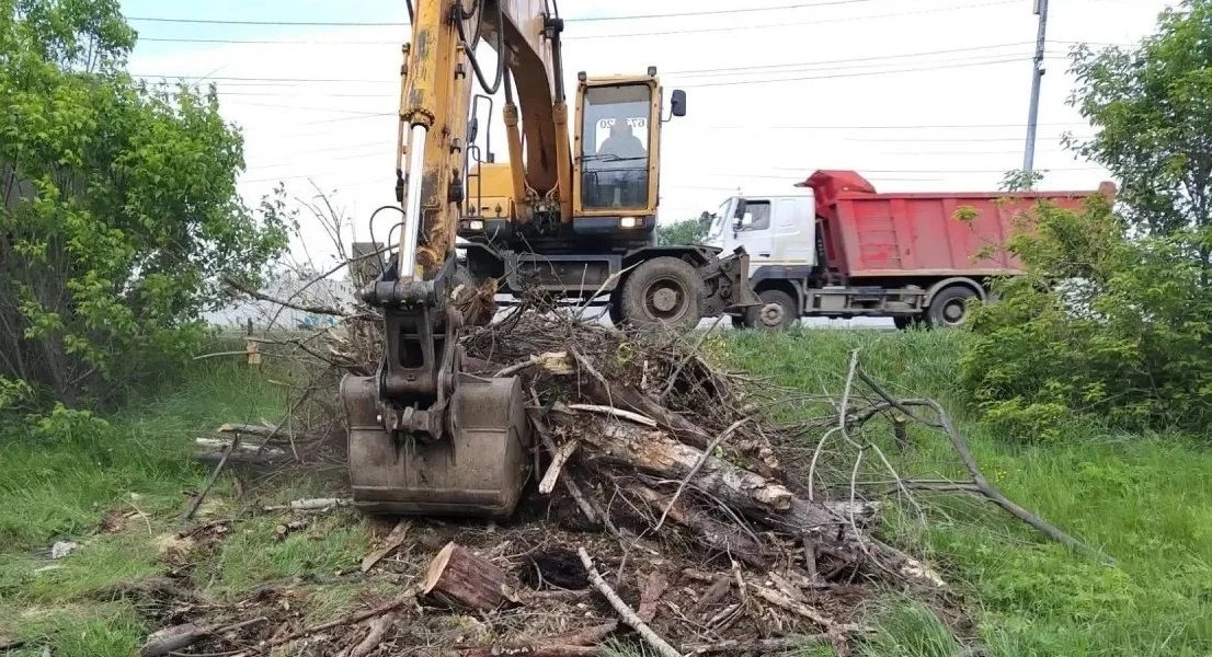 3370 тонн мусора вывезли из несанкционированных свалок в Иркутске за полгода