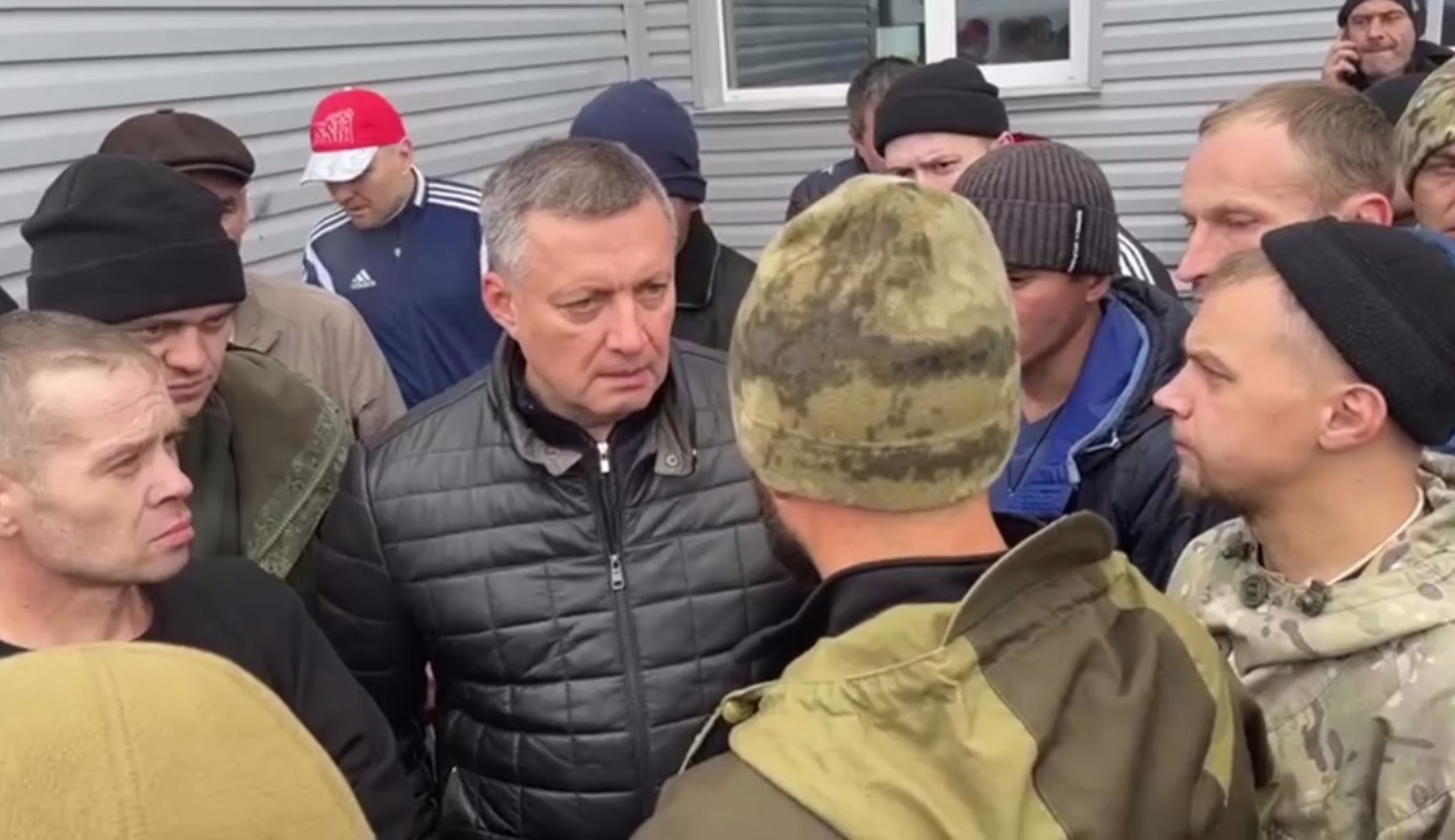 Игорь Кобзев посетил войсковую часть в Кемеровской области