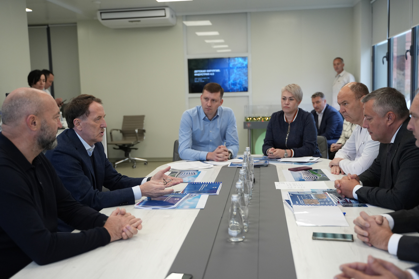 Игорь Кобзев провел встречу с зампредседателя Госдумы РФ Алексеем Гордеевым. Обсудили экологию