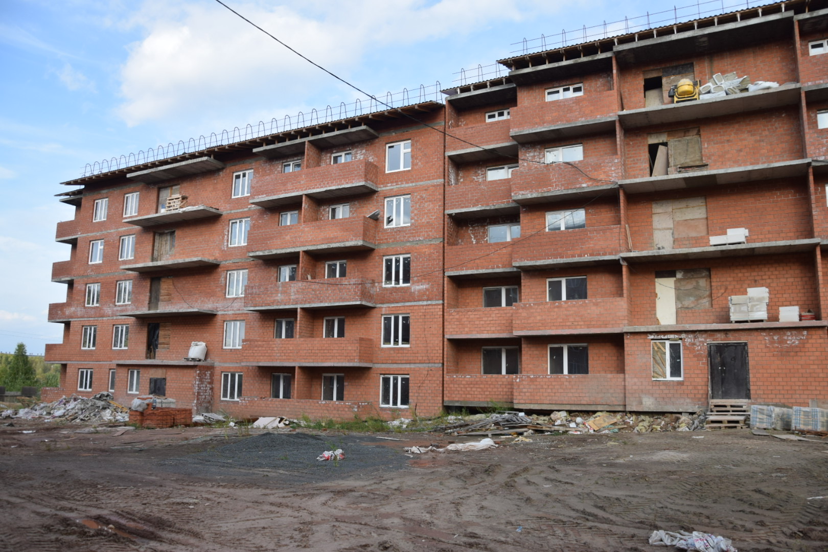Игорь Кобзев проверил стройки для переселенцев из аварийного жилья в Братске
