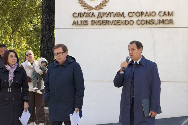 В Иркутске почтили память 46 медицинских работников, погибших от COVID-19