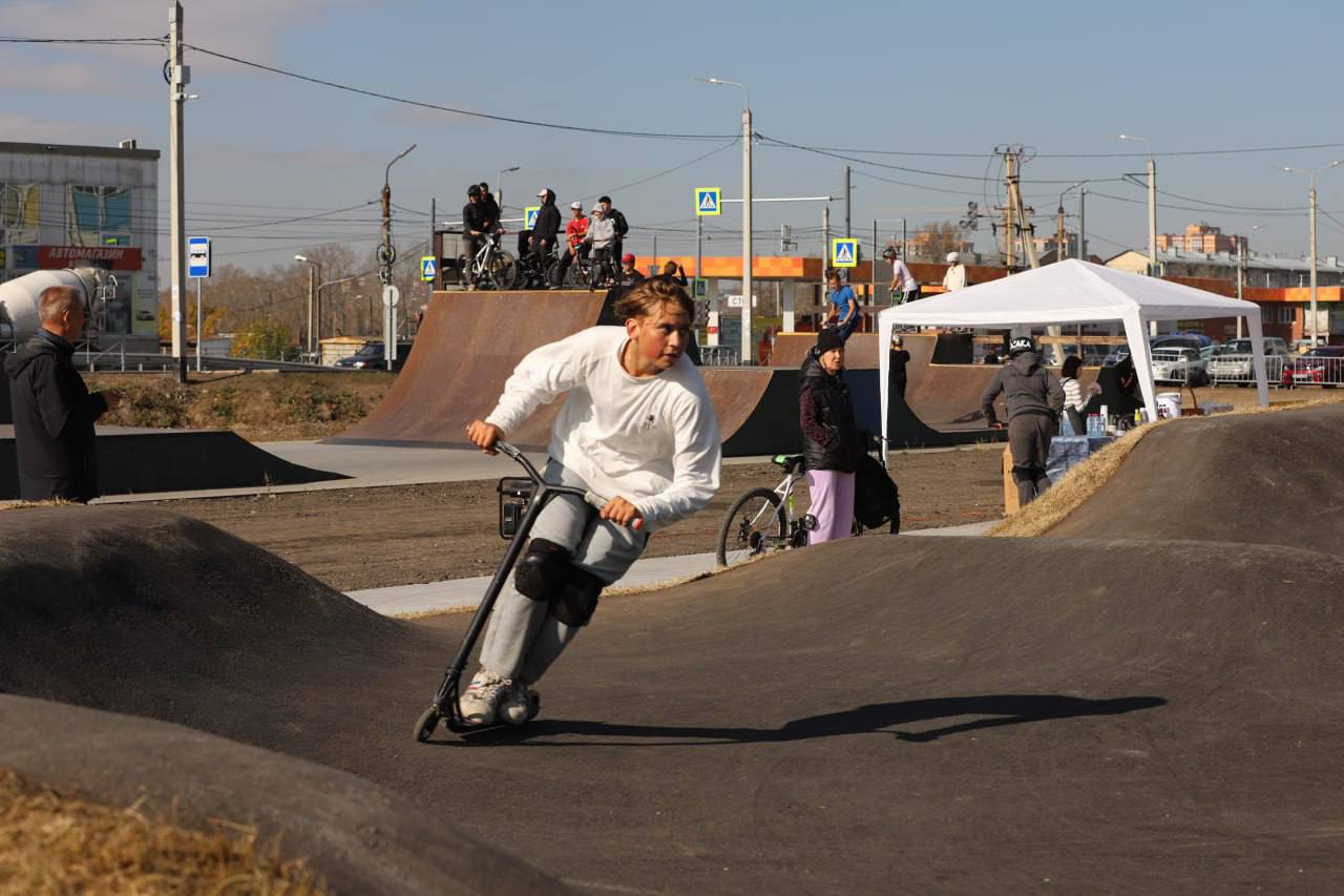 В Иркутске открыли первый бетонный скейт-парк