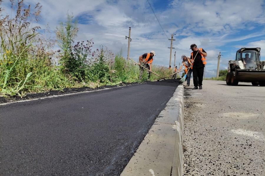 В Иркутской области ремонтируют дорогу от города Черемхово до поселка Алехино