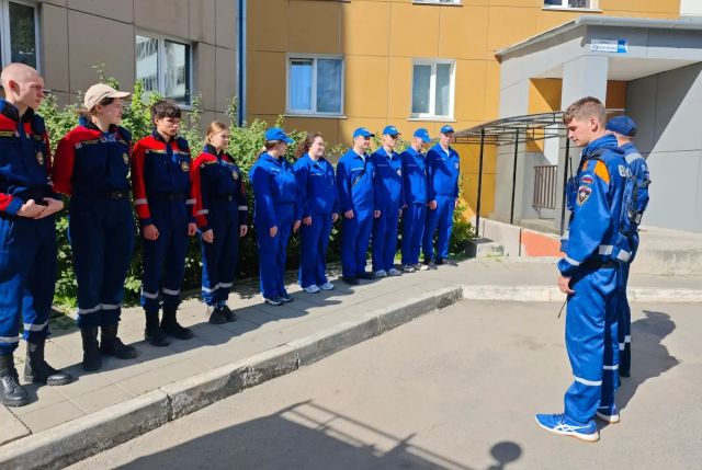 В Иркутске прошли учения по эвакуации жителей при угрозе атаки БПЛА