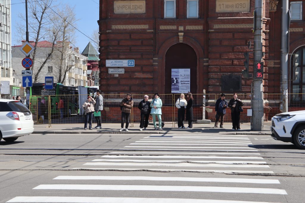 В Иркутске начинают ремонт филармонии. Здание уже огородили