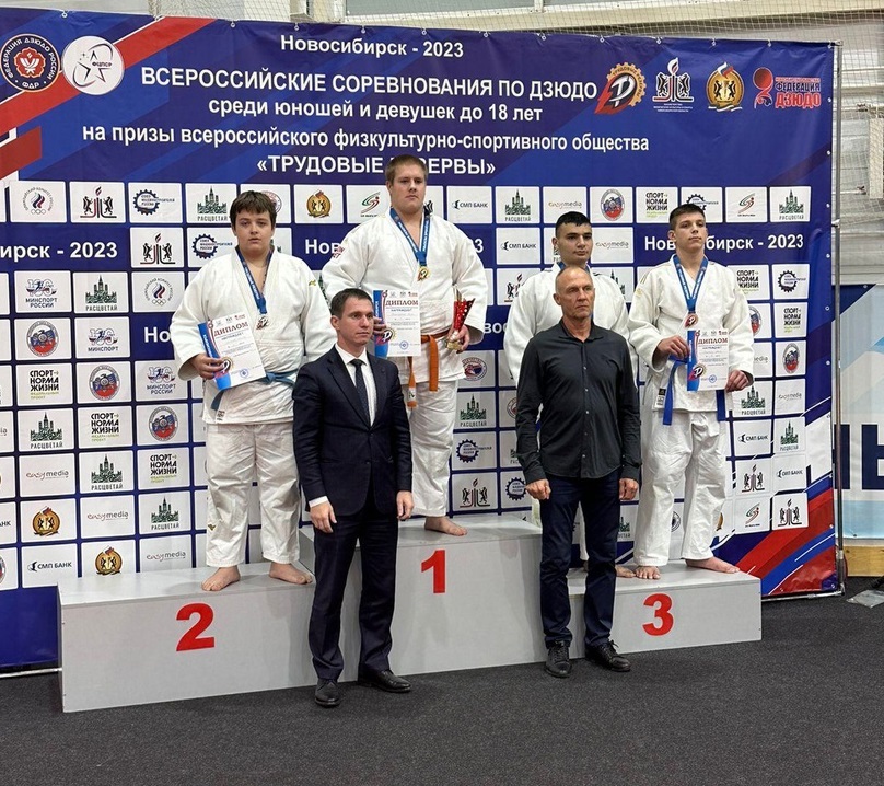Иркутские спортсмены взяли золото, серебро и бронзу на всероссийских соревнованиях по дзюдо