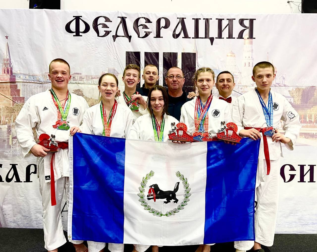 Иркутские спортсмены завоевали девять медалей на международных соревнованиях по всестилевому каратэ
