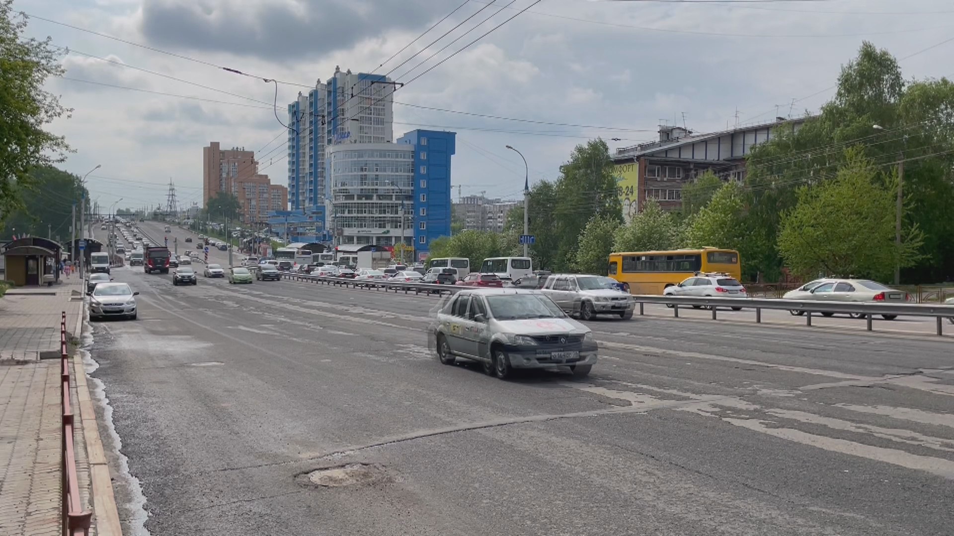 К ремонту асфальта на улице Байкальской в Иркутске приступят в начале июля