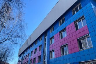Капремонт в роддоме Черемховской городской больницы завершат осенью