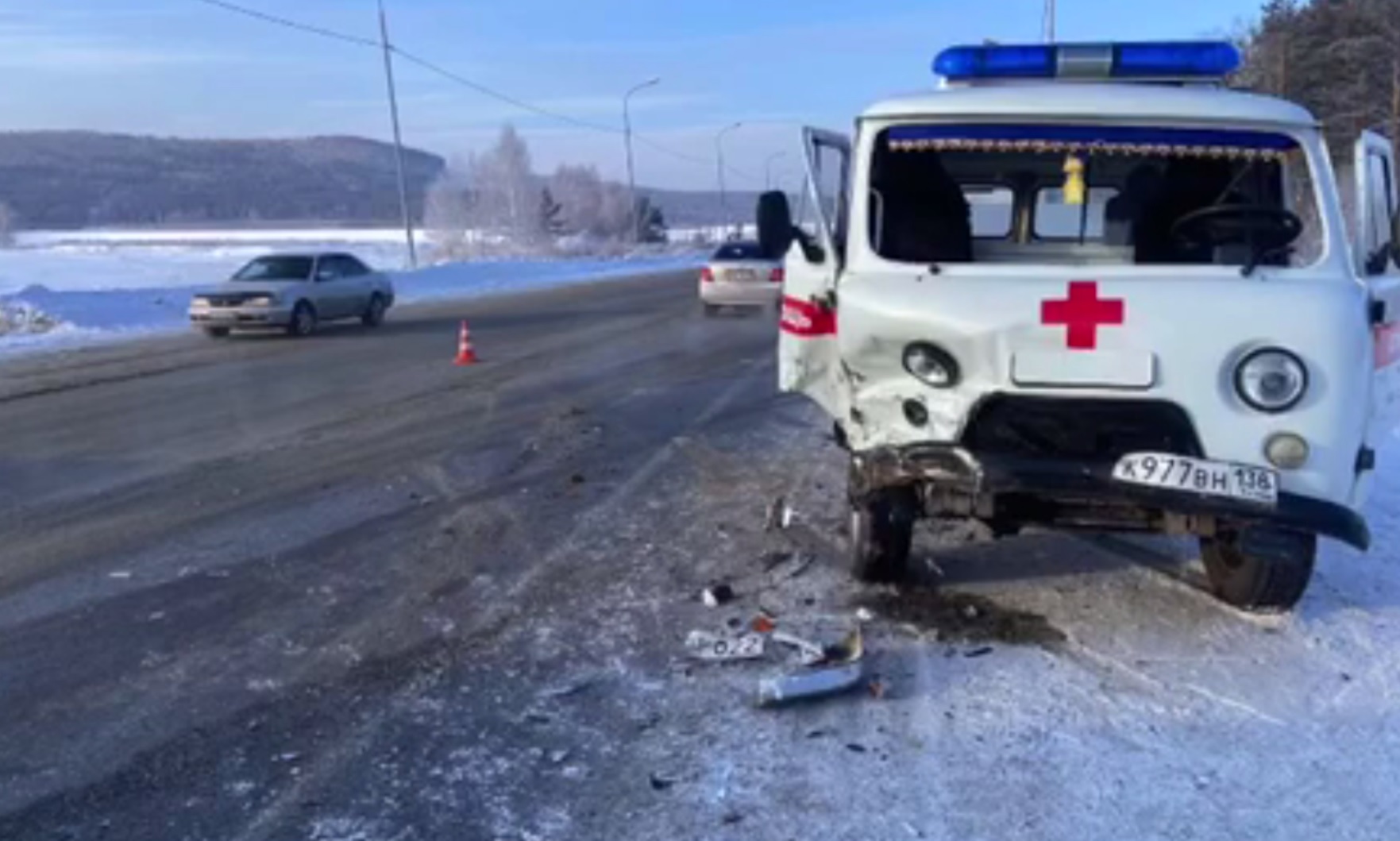 Машина скорой помощи попала в ДТП в Шелеховском районе