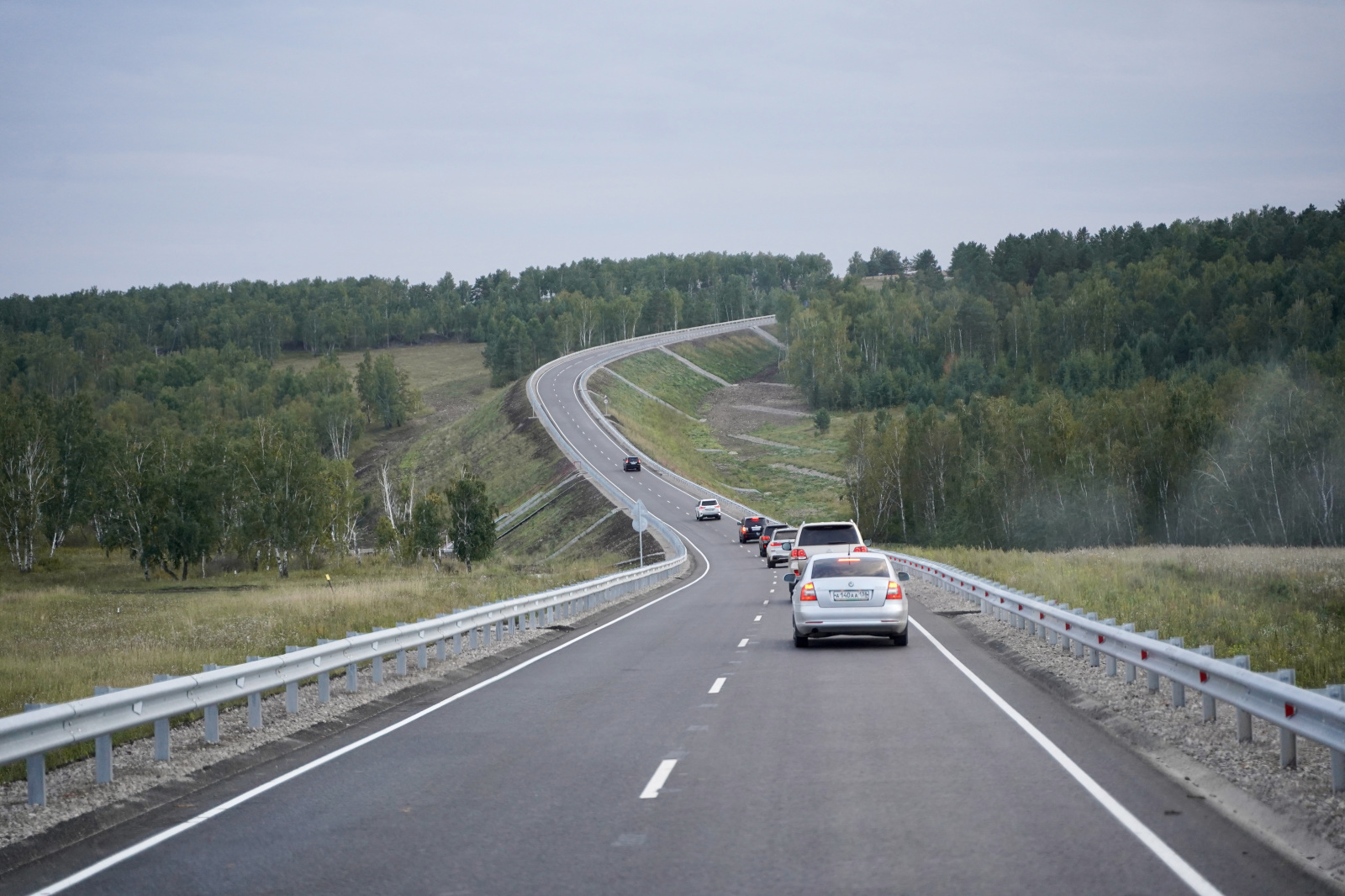 Мобильный пост контроля скорости заработает на трассах Иркутской области с 24 января