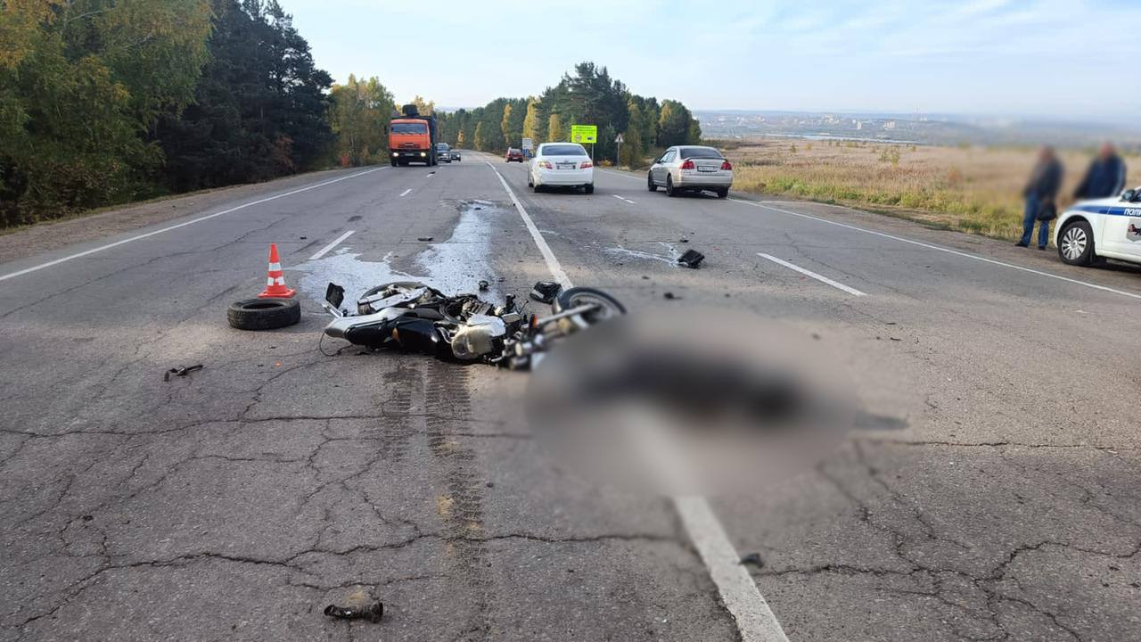 Мотоциклист погиб в ДТП на Александровском тракте