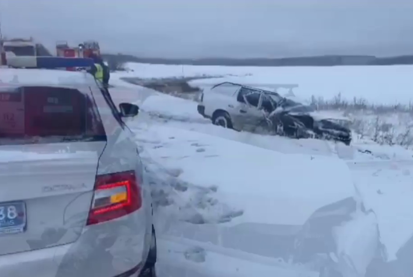 Мужчина погиб в столкновении двух авто на трассе "Сибирь" 4 декабря