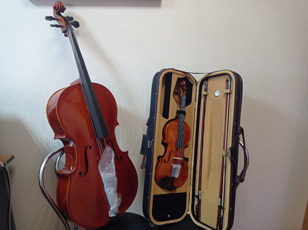 Музыкальные инструменты и оборудование закупят для 13 школ искусств Иркутской области