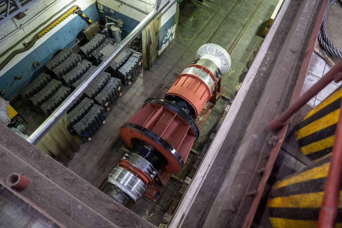На Иркутскую ГЭС доставили оборудование для замены еще одного гидроагрегата
