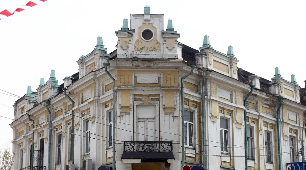 На историческом здании ТЮЗа в Иркутске не будут делать архитектурную подсветку