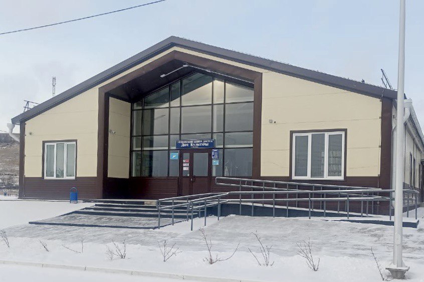 Новый ДК открыли в поселке Игнино в Иркутской области