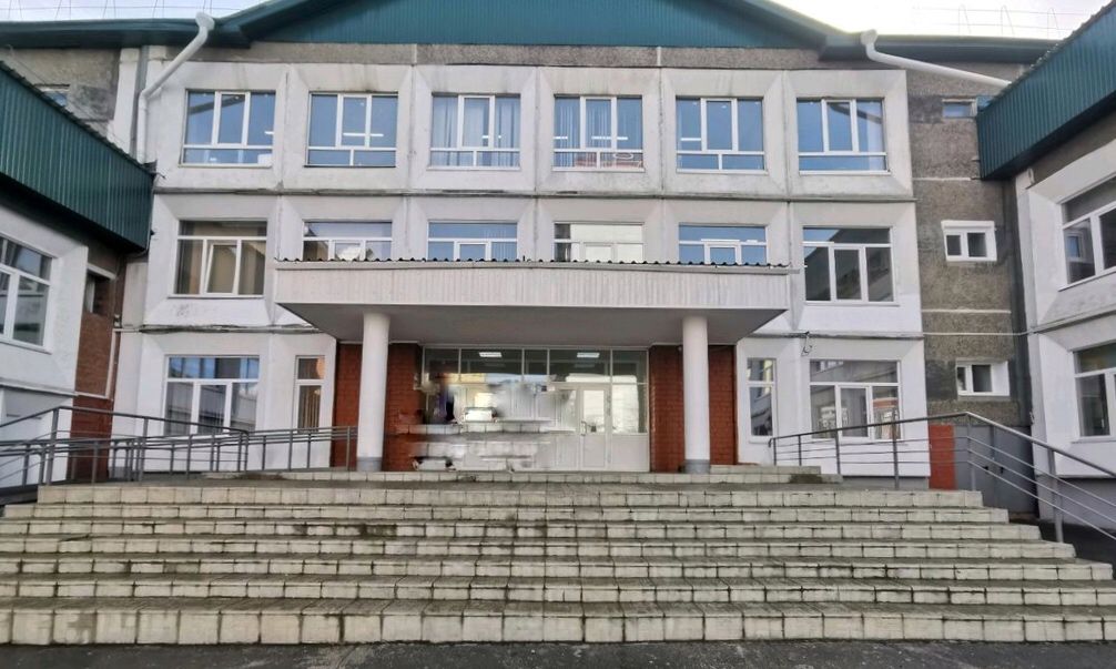 Педагога из 57-й школы Иркутска отстранили после инцидента с рукоприкладством