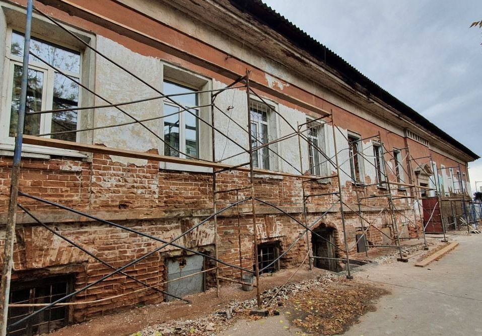 Впервые в Иркутске ремонтируют жилые дома-памятники