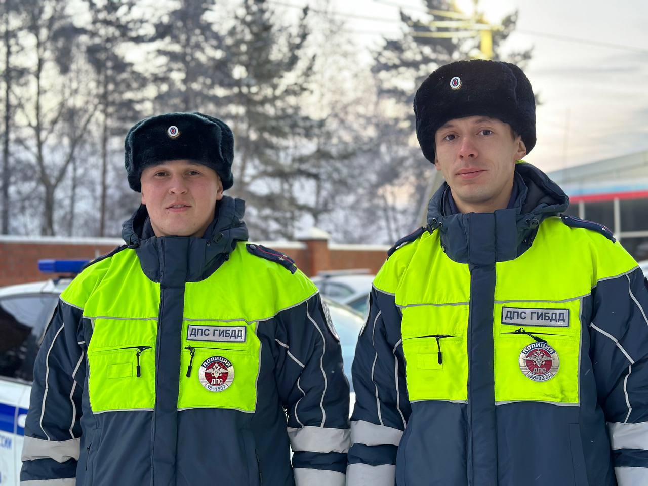 Экипаж ДПС помог иркутянину доставить дедушку в больницу