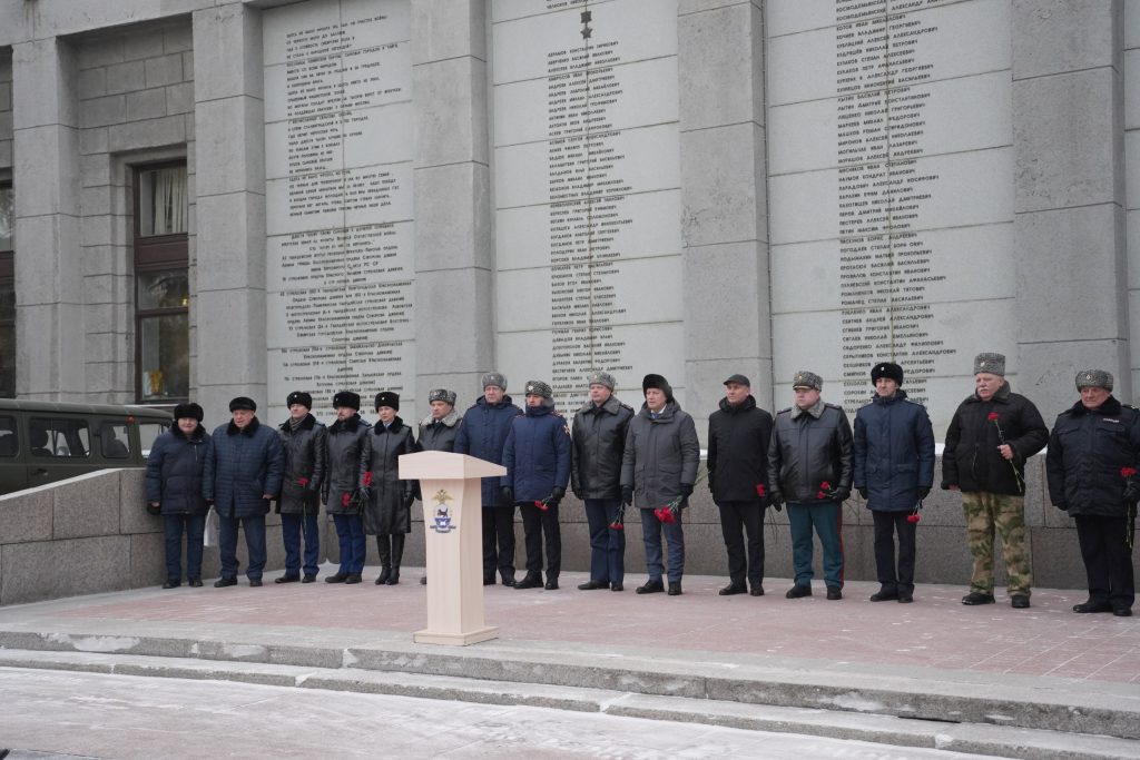 Торжественный митинг, посвященный памяти Афанасия Белобородова, прошел в Иркутске