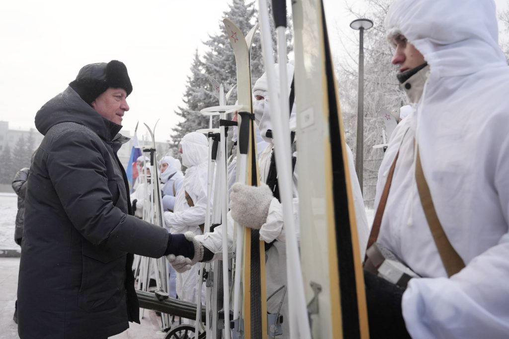 Торжественный митинг, посвященный памяти Афанасия Белобородова, прошел в Иркутске