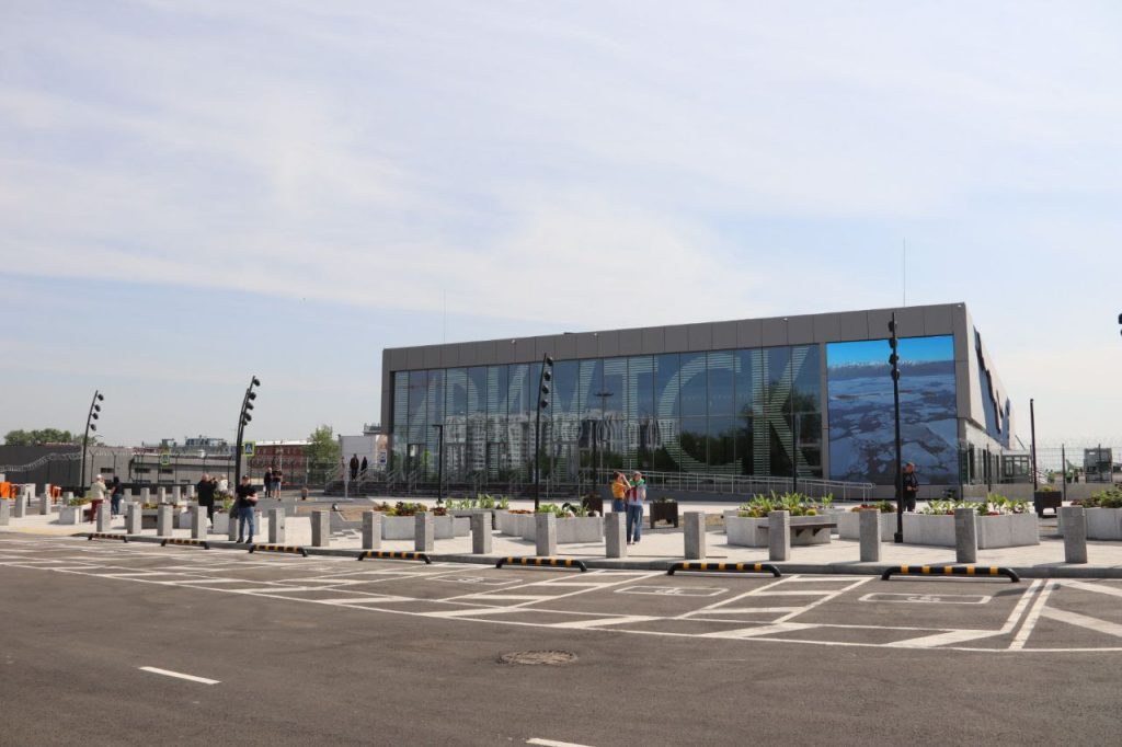 В Иркутске открыли новый терминал аэропорта. Фото с места