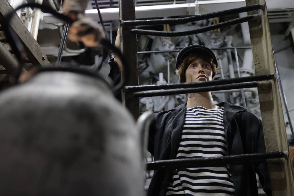 В Иркутске отметили 125-летие спуска на воду ледокола "Ангара"