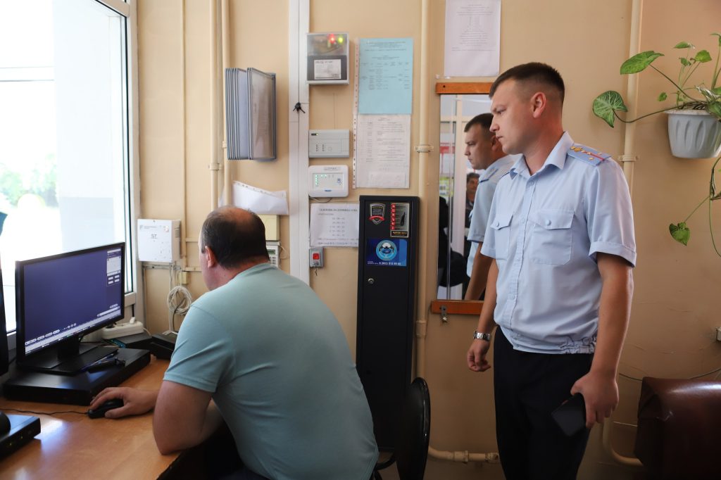 Приемка школ к новому учебному году идет в Иркутске