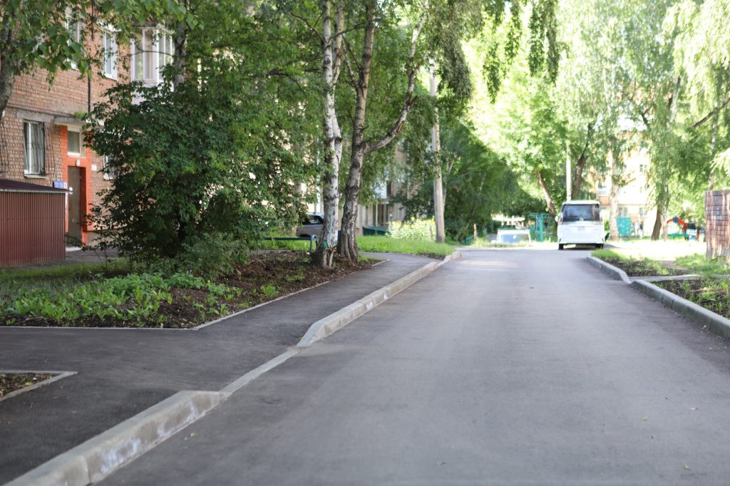В Октябрьском округе Иркутска этим летом ремонтируют 47 дворов