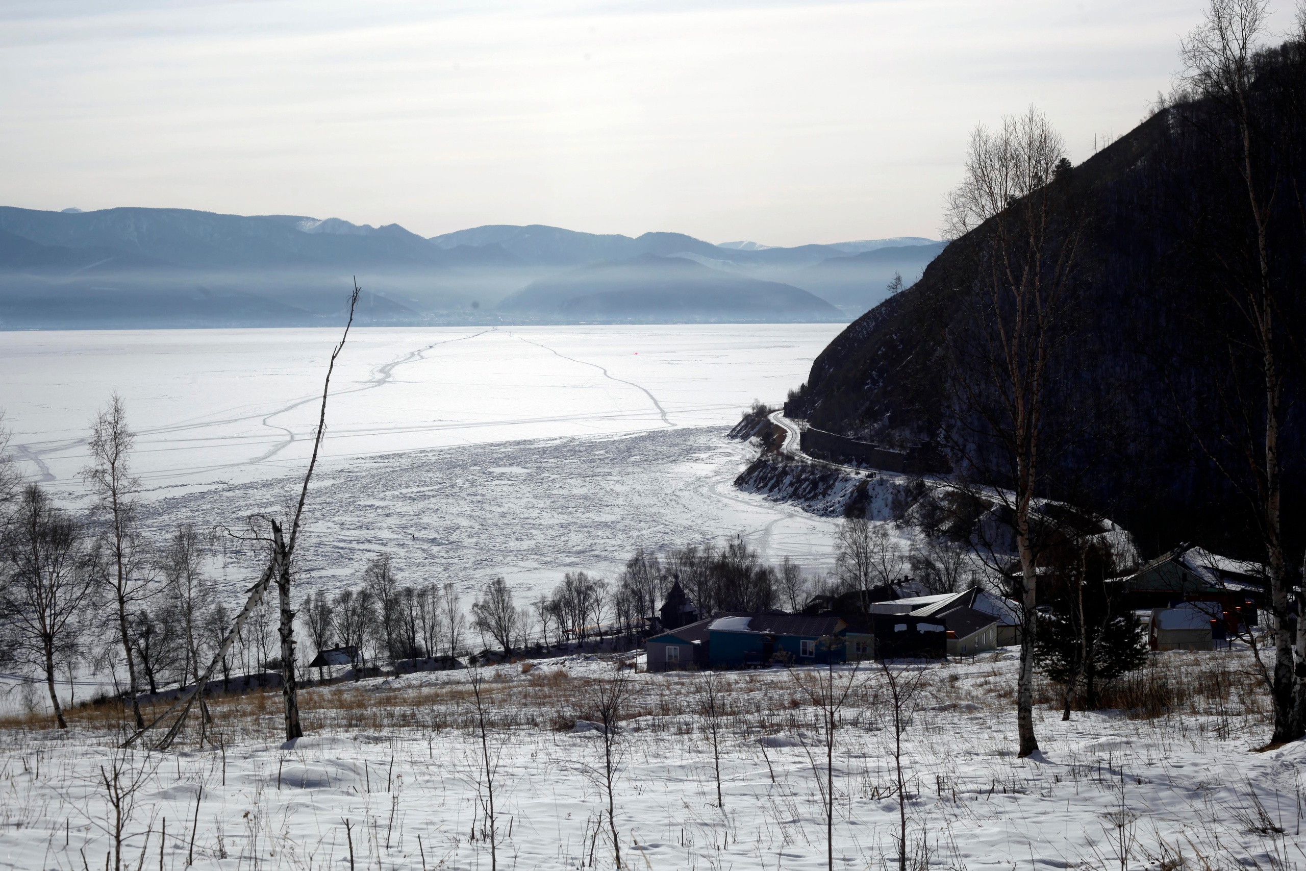 Поезд «Байкальский экспресс» выполнит единственный зимний рейс по КБЖД в феврале 2024 года