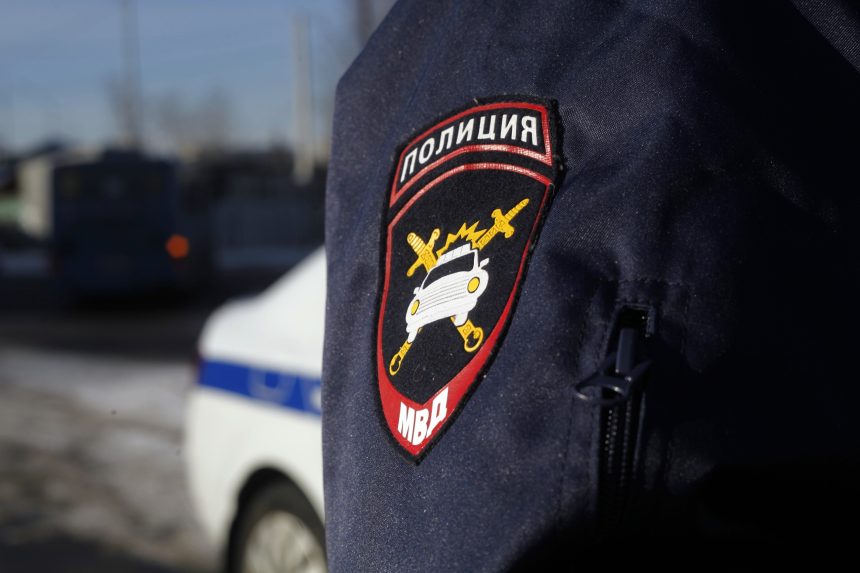 Полиция Иркутска ищет потерпевших от мошенников, предлагающих помощь в добыче криптовалюты