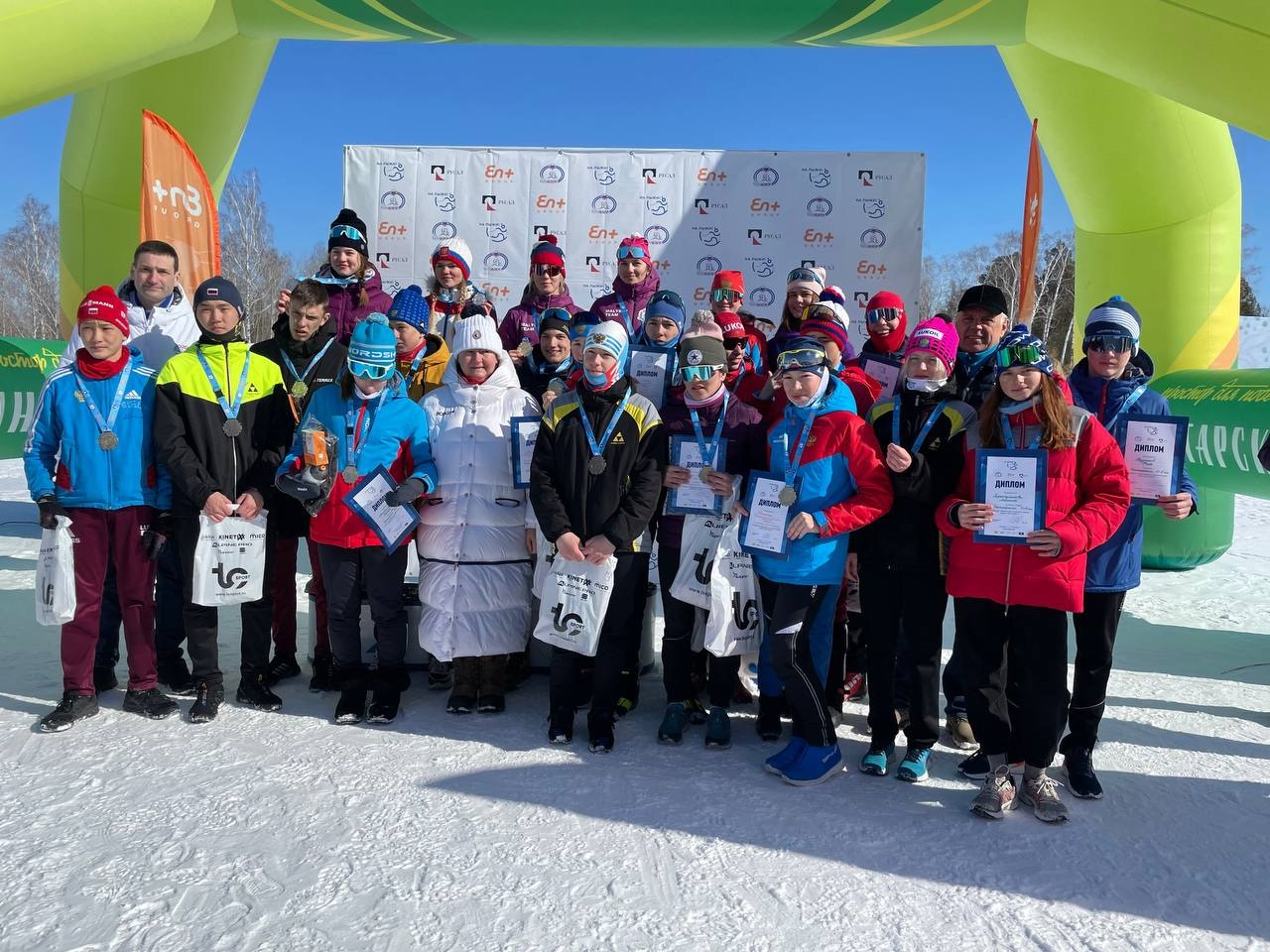 Президент Федерации лыжных гонок России Елена Вяльбе приехала на соревнования в Иркутскую область