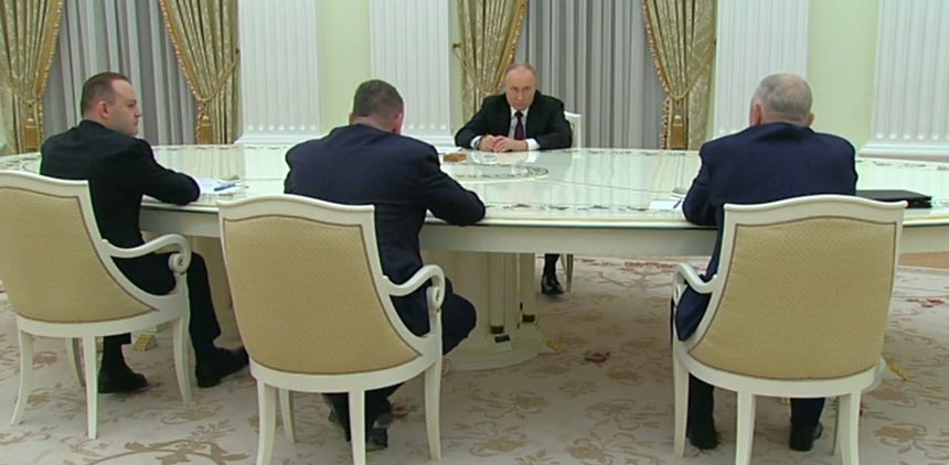 Путин провел встречу с кандидатами в президенты, участвовавшими в выборах
