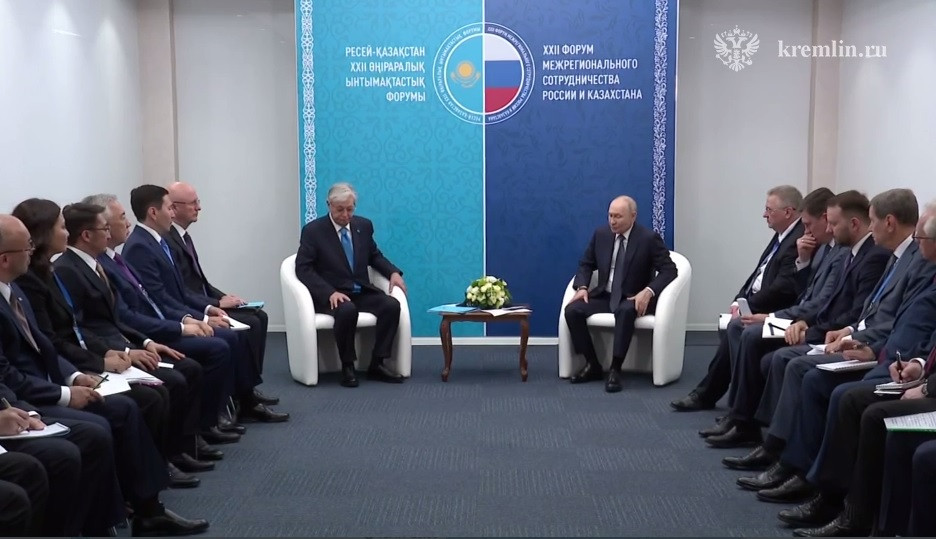 Путин из Иркутска улетел в Омск