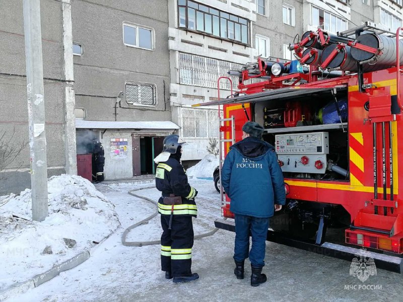 Пять человек спасли на пожаре в Ангарске
