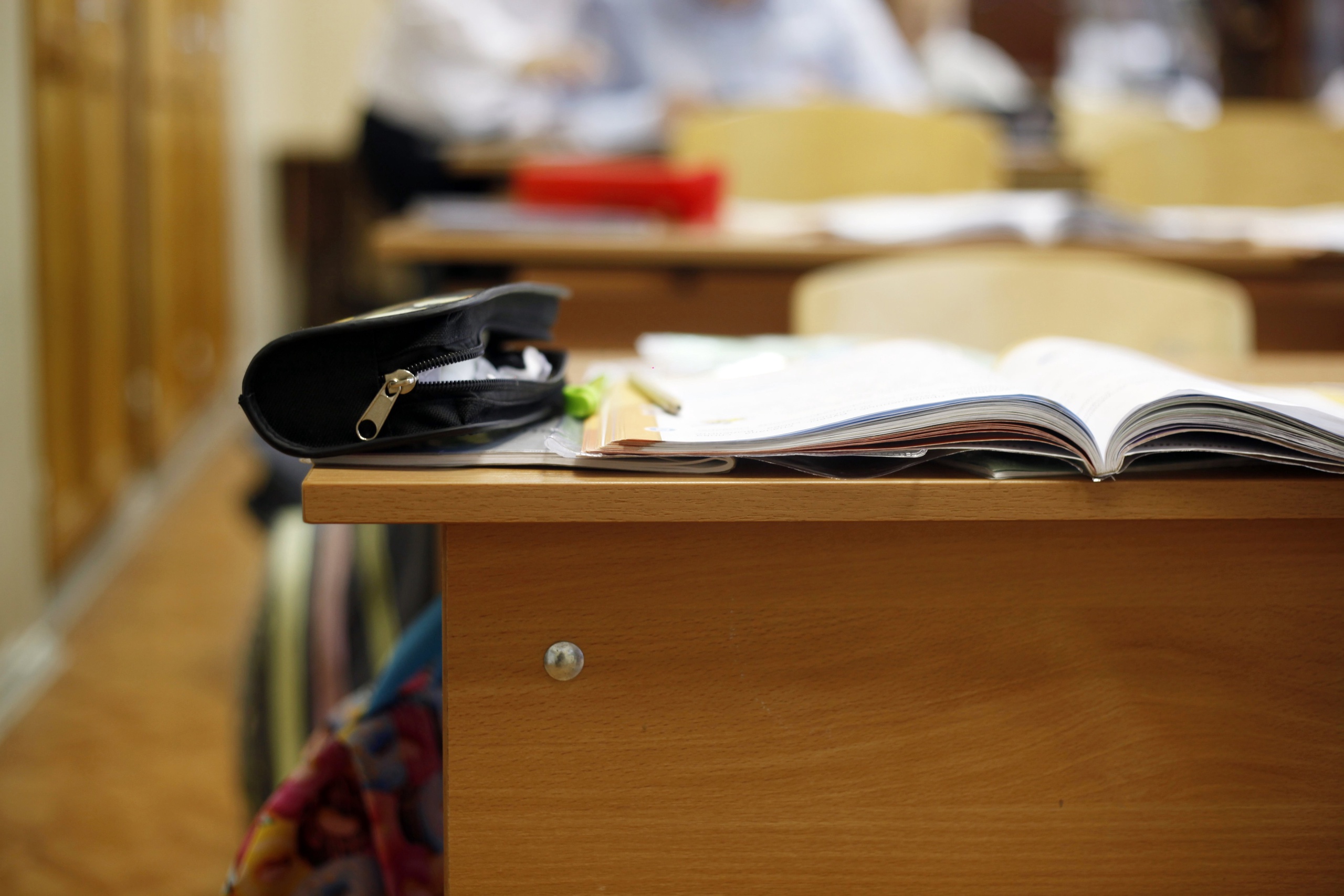 Семиклассник случайно порезал руку одноклассника в Братске