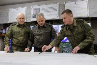 Shoygu V Zone Svo Zaslushal Doklady Ofitserov O Tekuschey Obstanovke