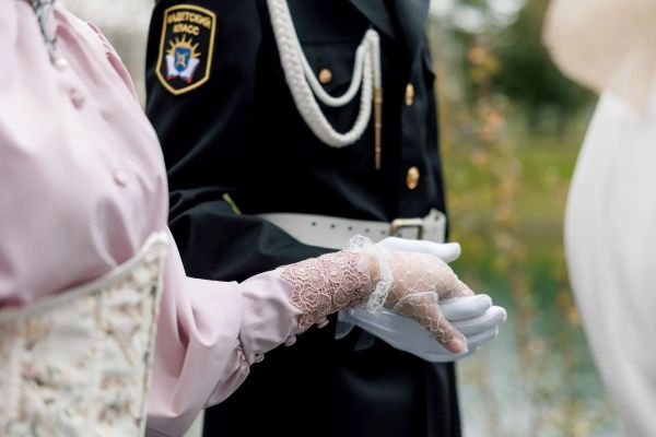 Исторический бал в Иркутске: как кадеты и реконструкторы «оживили» подарок Эн+ к 365-летию города