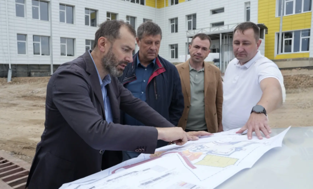Александр Ведерников: в Тайшете создают комфортные условия для жизни, учебы и спорта
