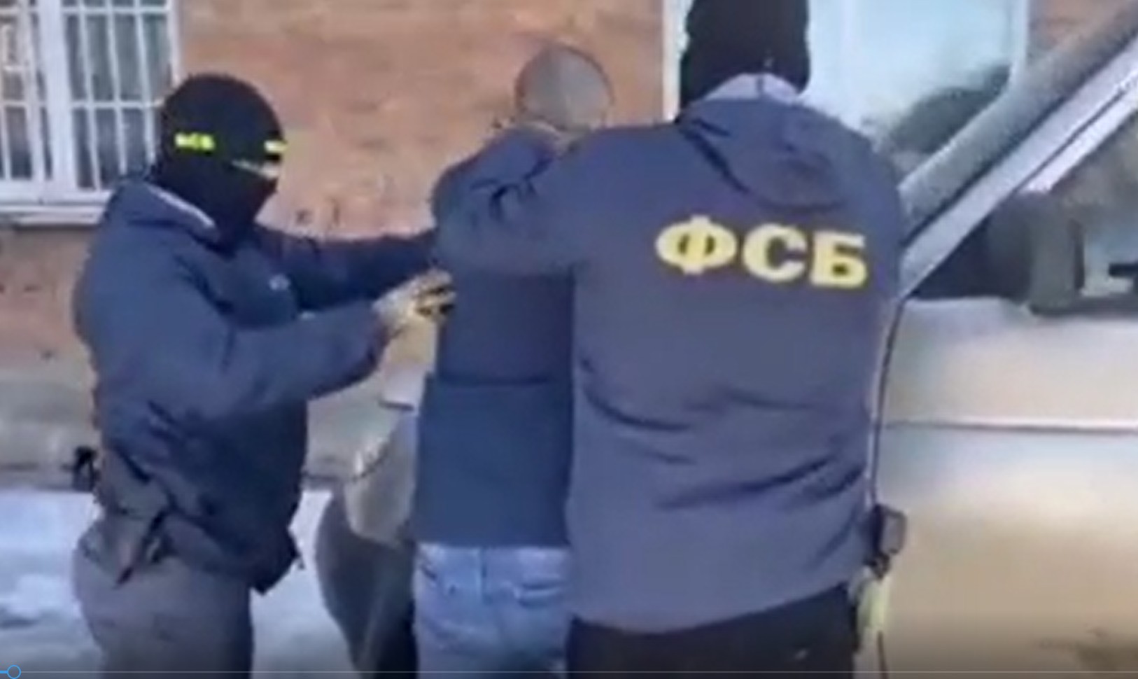 Сотрудник полиции задержан в Приангарье за вымогательство взятки в 50 тысяч рублей