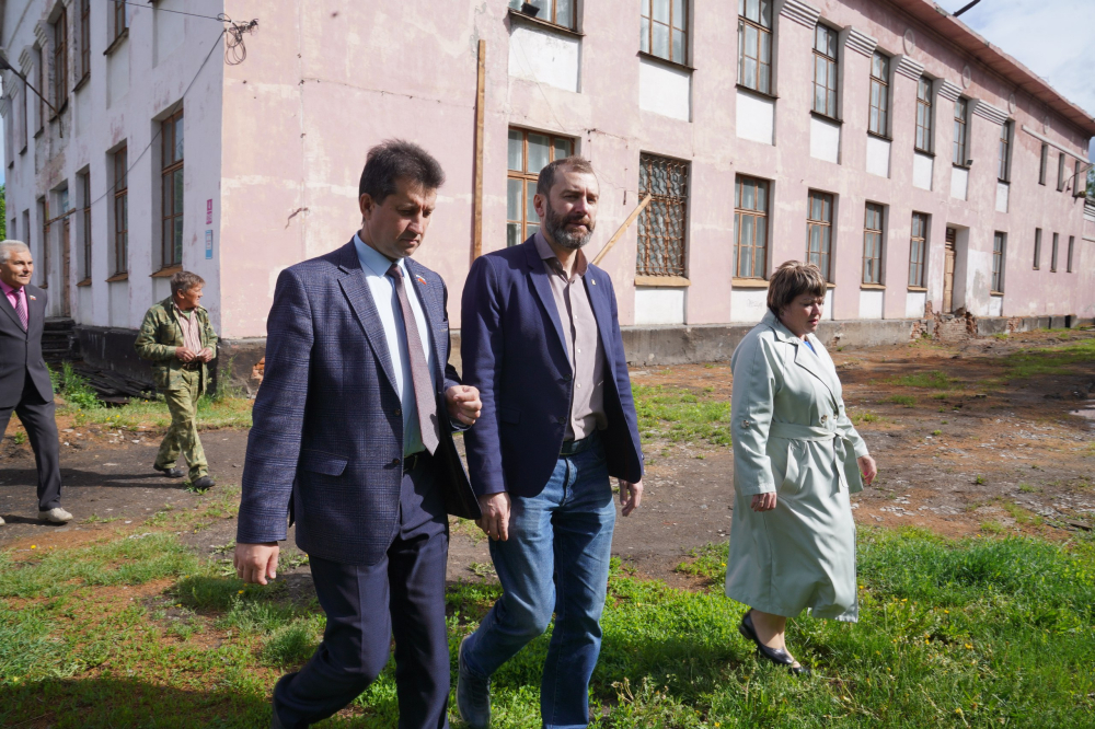 Спикер ЗС Иркутской области предложил субсидировать муниципалитетам проектирование соцобъектов