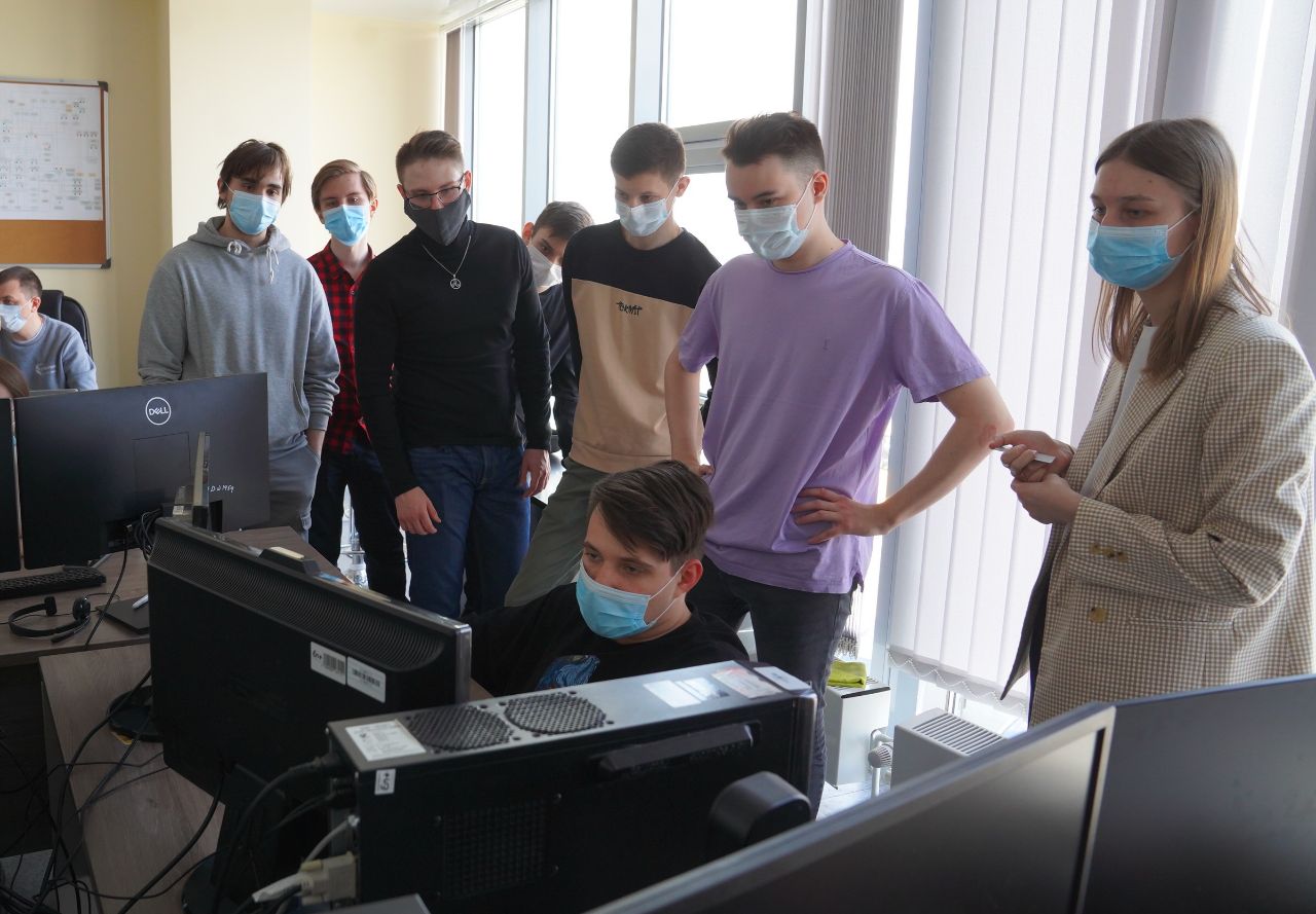 Студенты Академии IT посетили офис En+ Digital