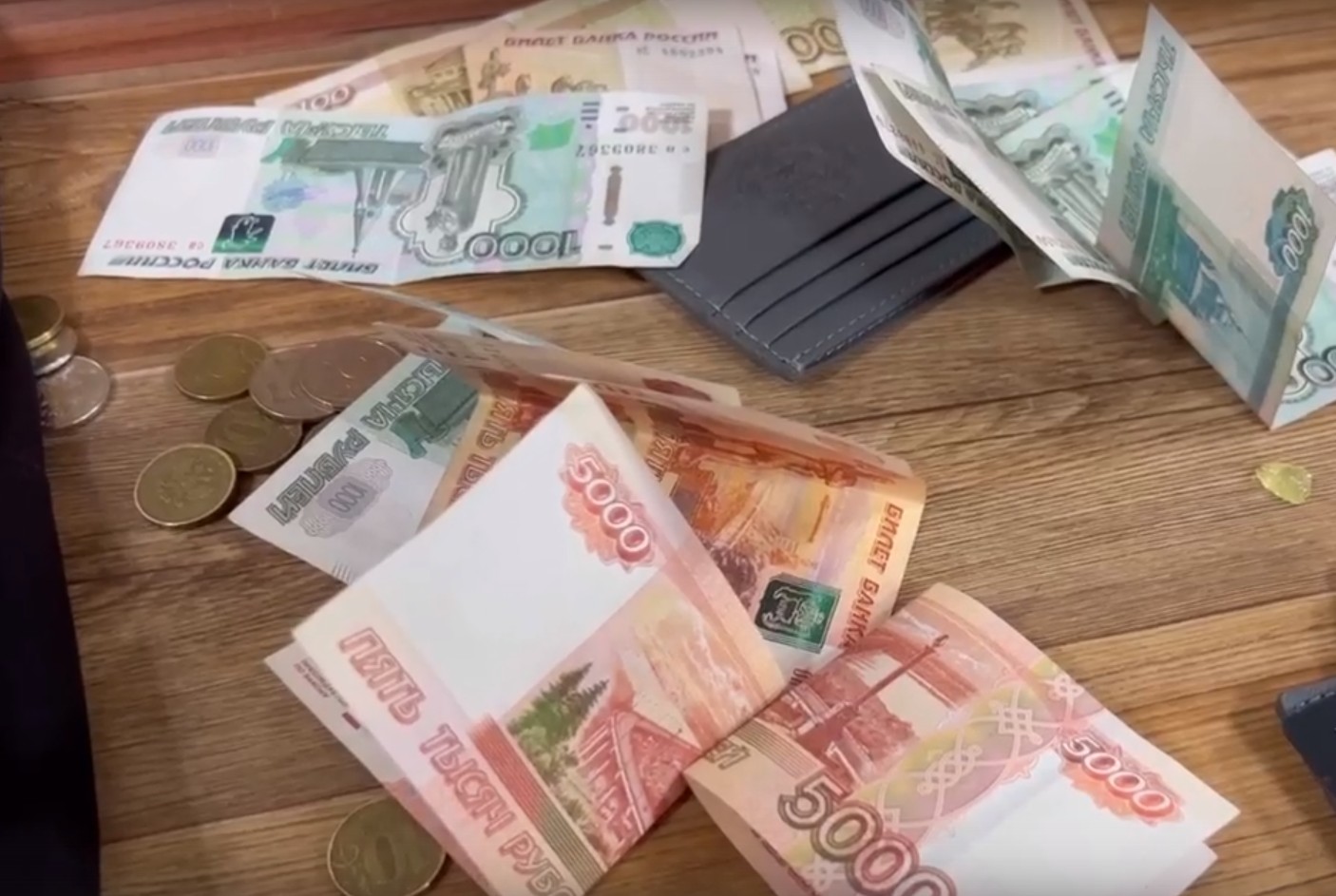 Правила расчета полной стоимости кредита и отказа от платных услуг меняют в России