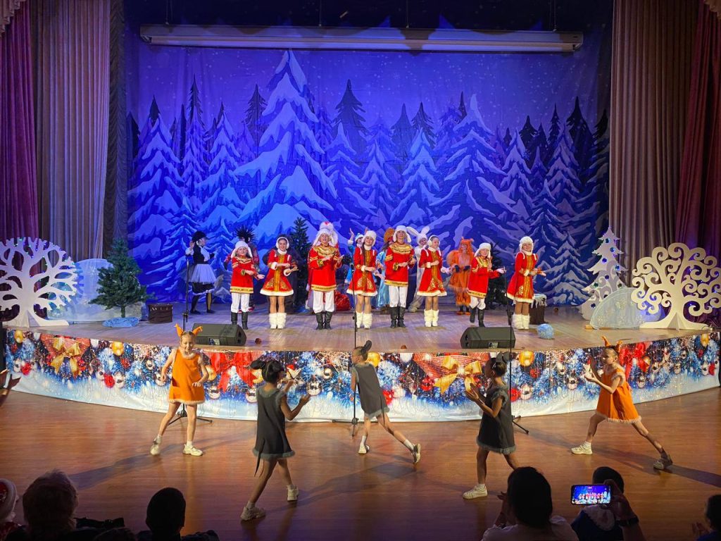 В Иркутске прошли новогодние мероприятия для детей участников СВО