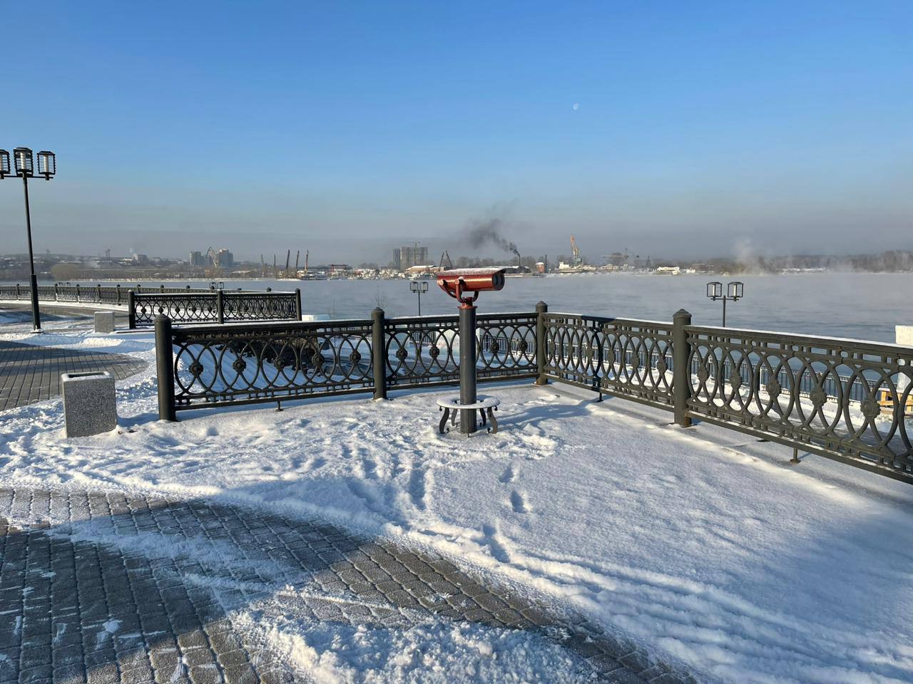 V Irkutske Ustanovili Smotrovye Binokli