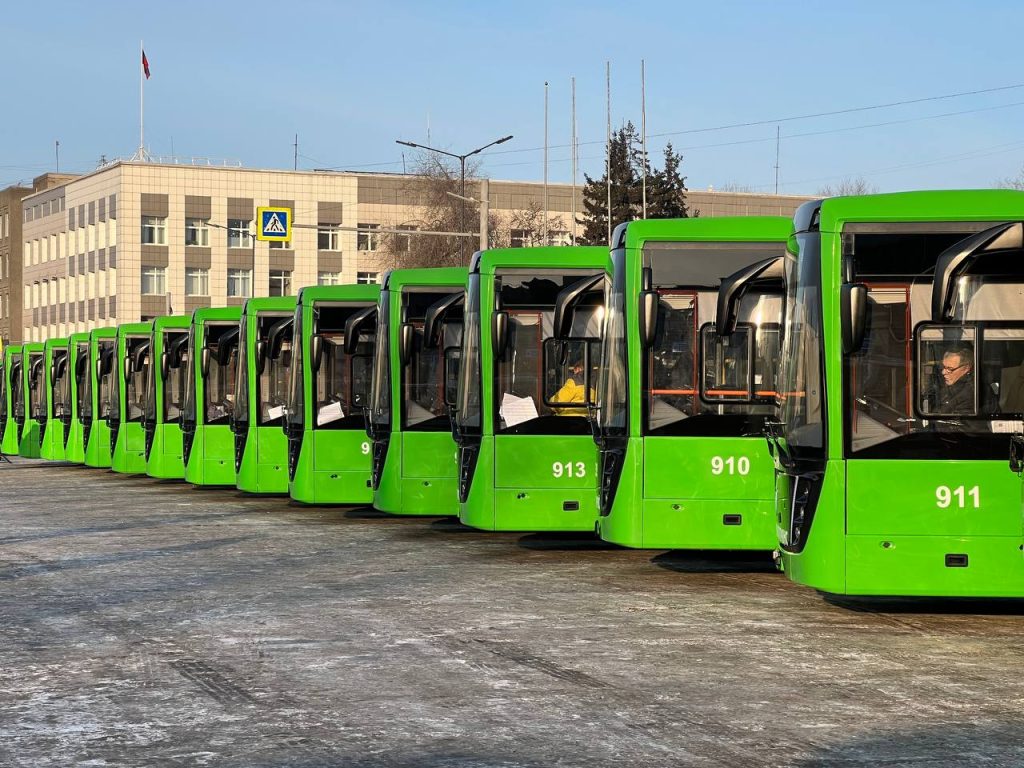 В Иркутске запустили на линию 81 новый автобус