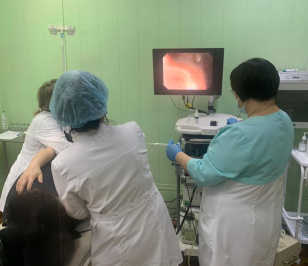 В Киренской районной больнице впервые провели операцию по удалению полипа желудка