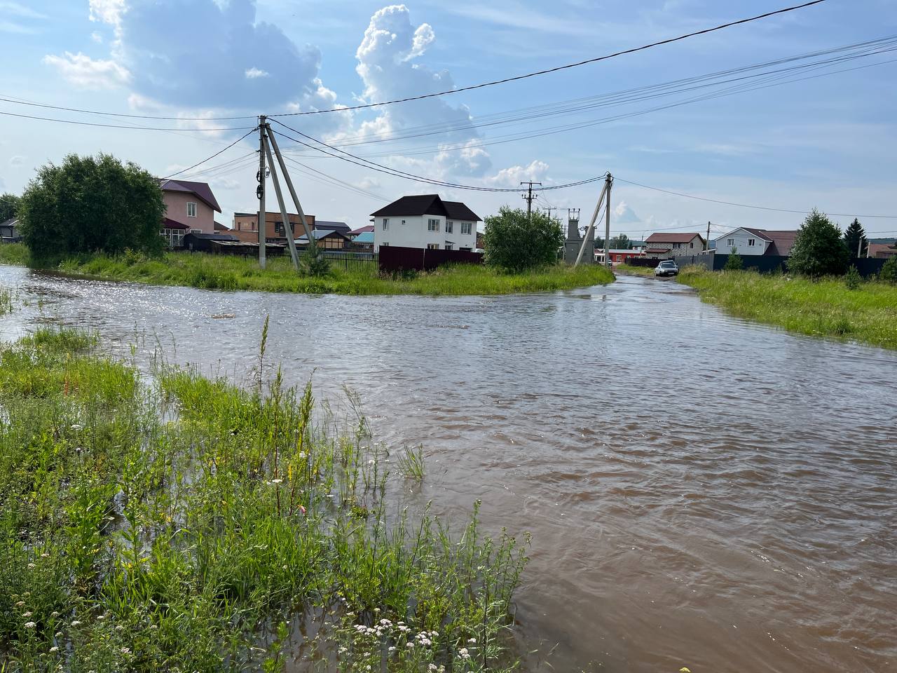 В округах Иркутска 8 июля ввели режим ЧС из-за повышения уровня воды в реках